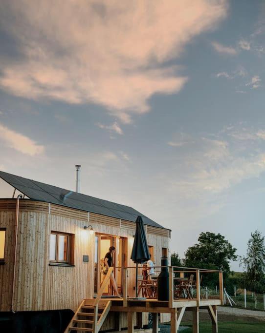 Wohnwagon Paul - Autarkie Erleben! - Tiny House Vila Oberschneiding Exterior foto