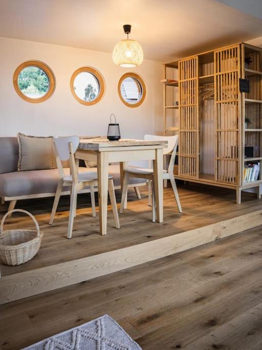 Wohnwagon Paul - Autarkie Erleben! - Tiny House Vila Oberschneiding Exterior foto